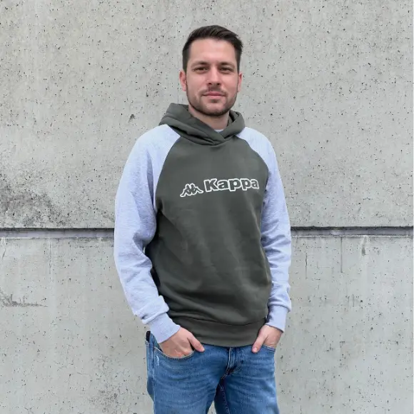 Sportliche Eleganz mit Kappa